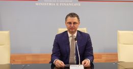 Deklaratë e Ministrit të Financave Ervin Mete pas rritjes së shkallës së  vlerësimit të Shqipërisë nga Standard&Poor’s